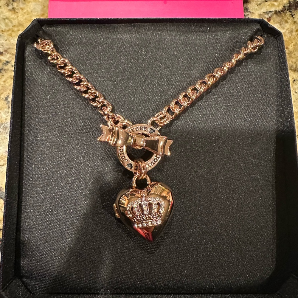 BRAND NEW Juicy Couture Necklace!!!